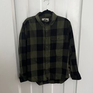Old Mill Flannel Olive Green and Black Plaid Button-Up Shirt